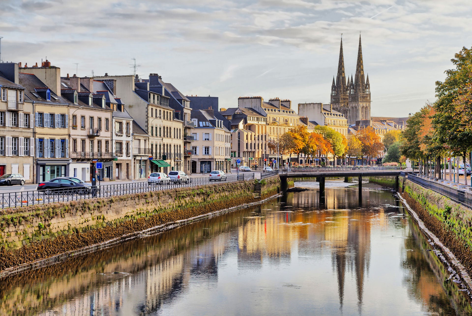 Team building à Quimper – STRATÈGE® propose des solutions sur mesure pour renforcer la cohésion d’équipe en entreprise