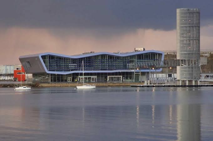 Hôtel séminaire à Lorient – STRATÈGE® organise vos événements professionnels à l’Hôtel Mercure Lorient Centre ou le très bel Hôtel IBIS Lorient